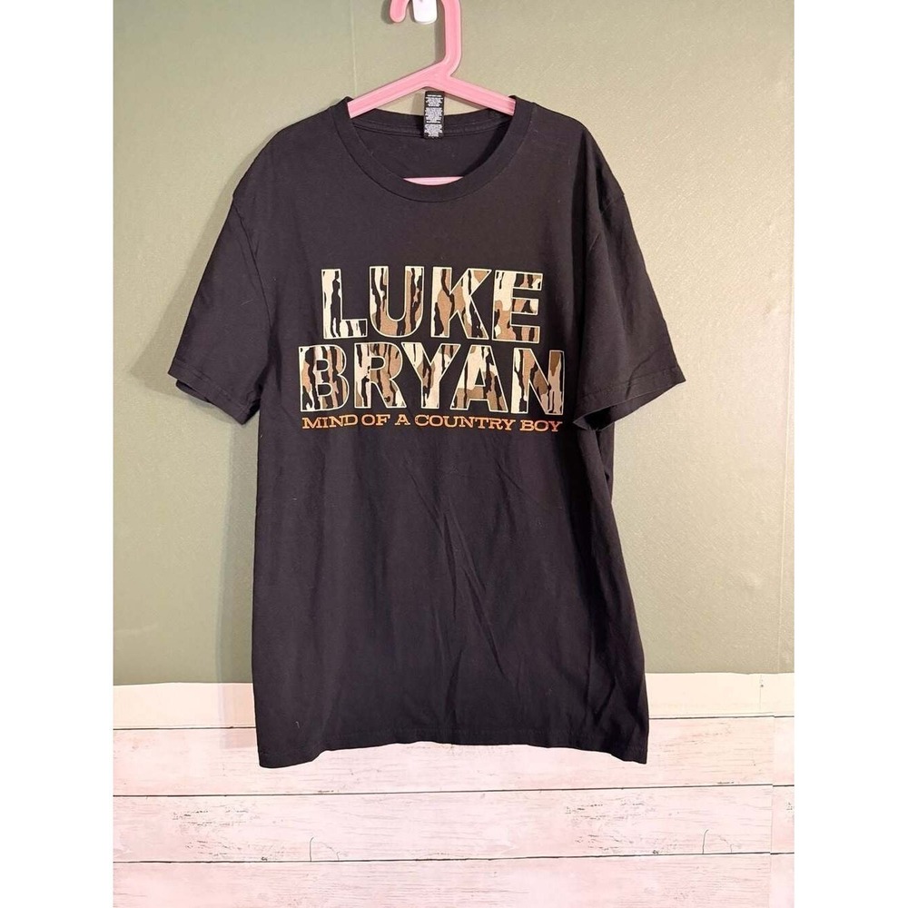Luke Bryan Mind of a Country Boy Tour 2024 T-Shirt Black Camo Logo Small